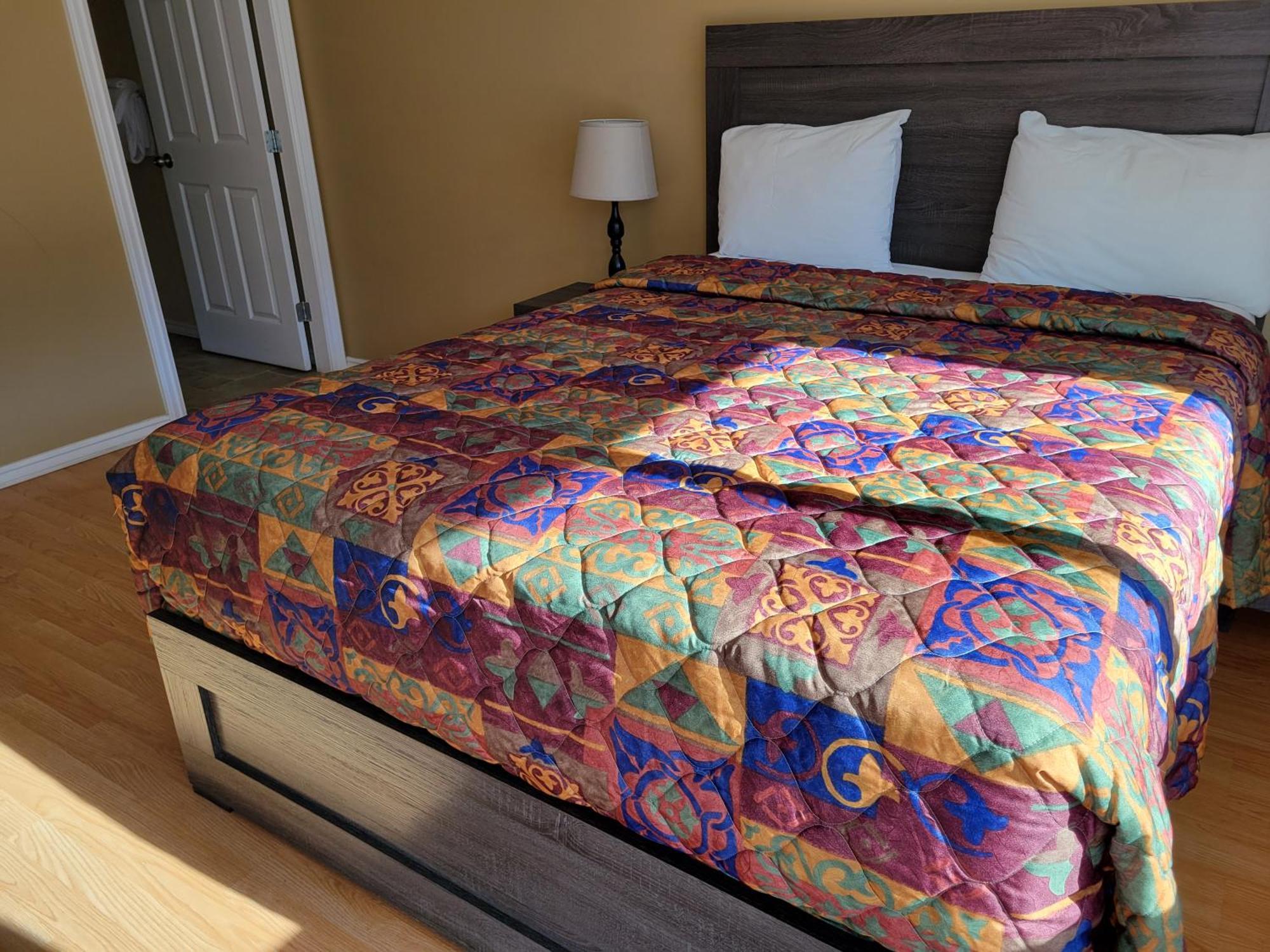 Keremeos Elks Motel מראה חיצוני תמונה