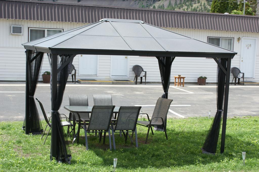 Keremeos Elks Motel מראה חיצוני תמונה